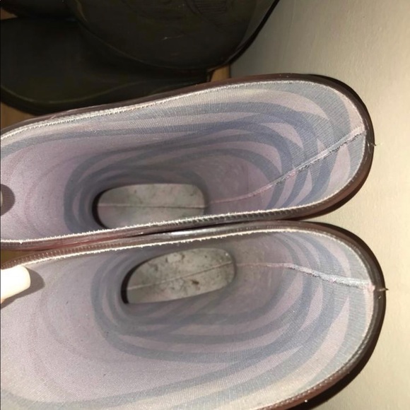 Burberry Ombre Raspberry Rain Boots/Booties - Picture 6 of 6